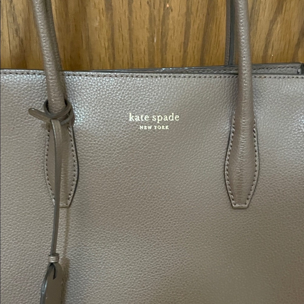 Kate Spade ♠️ UEC Taupe Brown Leather Shoulder crossbody or handbag - Picture 3 of 15